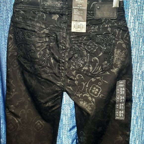 BRAND NEW!! Silver Jeans Co SUKI SUPER SKINNY MSRP $88 - Picture 4 of 16